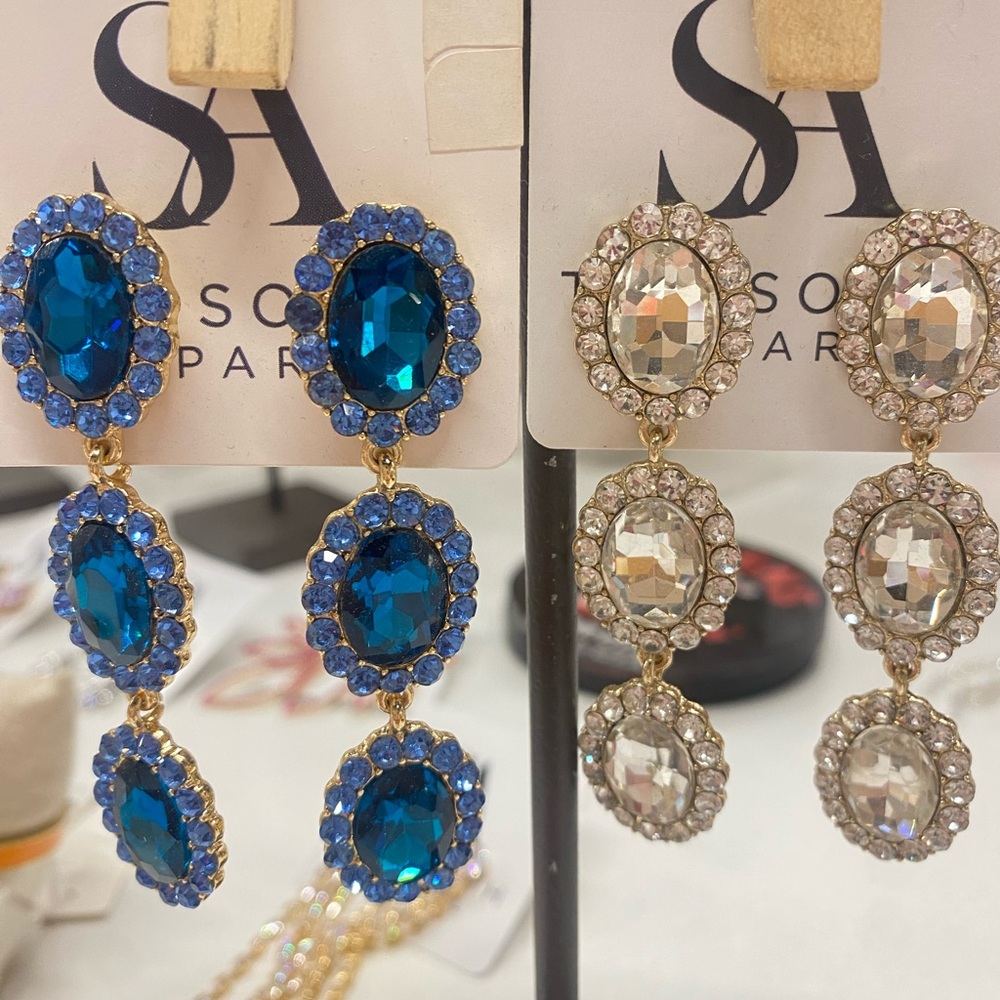 NWT Oval Rhinestone Statement Earrings. Available in gold & blue.
